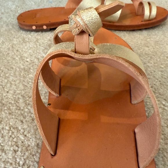 Beek Gold Women's Sandals - Picture 5 of 5